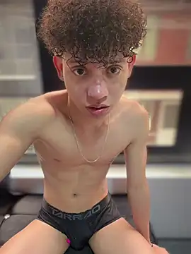 yoursexyjose online show from March 2026 06:07:01 PM