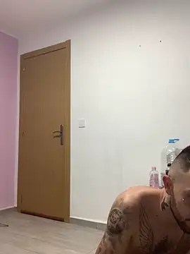 robeertiito online show from March 2026 10:25:02 PM