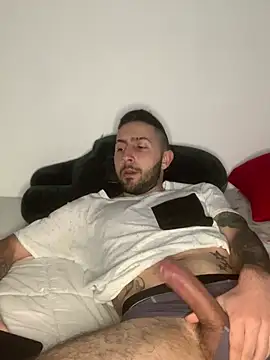 robeertiito online show from March 2026 02:49:02 PM