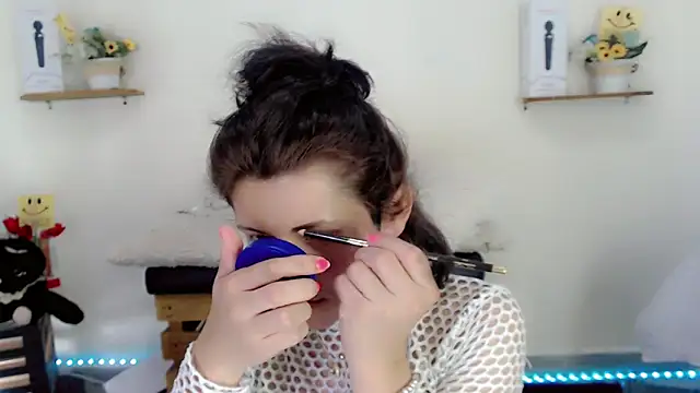 NathalialLooes online show from April 2026 05:46:01 AM