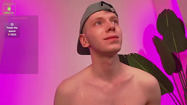 Snapshot of ZidNevil chatting on March 2026 08:15:02 PM ZidNevil online show from March 2026 08:15:02 PM