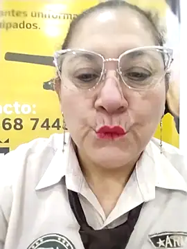 Snapshot of JULIETA_21- chatting on March 2026 12:12:01 PM JULIETA 21- online show from March 2026 12:12:01 PM