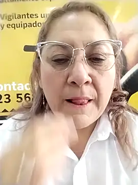 Snapshot of JULIETA_21- chatting on March 2026 12:43:01 PM JULIETA 21- online show from March 2026 12:43:01 PM