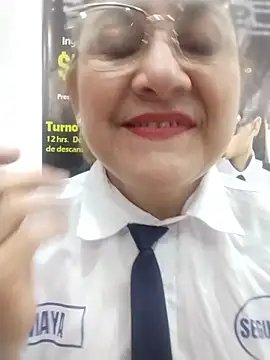 Snapshot of JULIETA_21- chatting on May 2026 12:56:02 PM JULIETA 21- online show from May 2026 12:56:02 PM