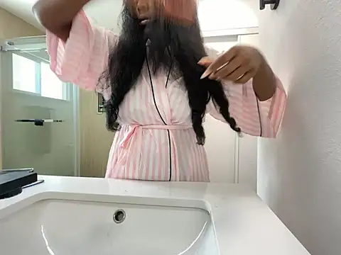 Anadia Starr online show from April 2026 10:37:02 PM