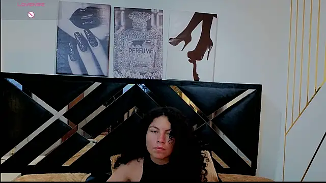 Zoe-yanin online show from April 2026 06:49:02 PM