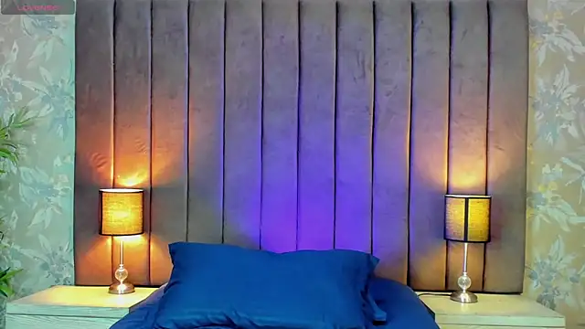 Snapshot of sophiegriffin chatting on April 2026 01:37:02 PM sophiegriffin online show from April 2026 01:37:02 PM