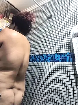 Dree4i20 online show from February 2026 02:43:02 PM