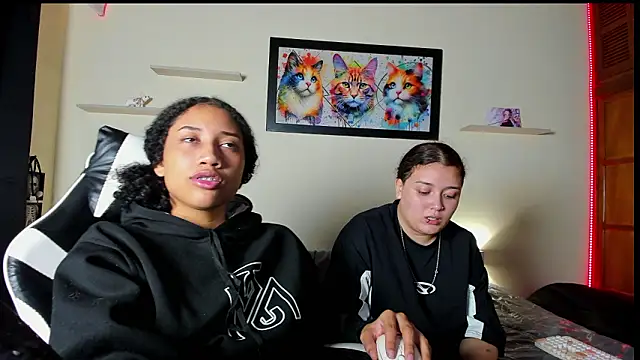 meredit cris23 online show from February 2026 12:47:02 PM