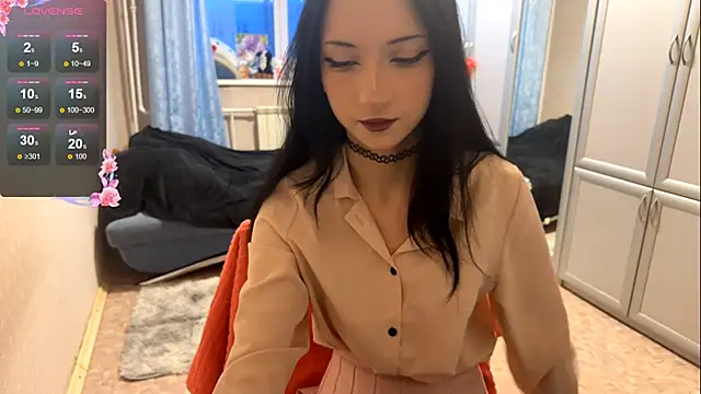 Snapshot of UrBabeLuna chatting on February 2026 04:07:01 AM UrBabeLuna online show from February 2026 04:07:01 AM