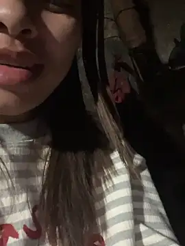 Snapshot of Violin_xue chatting on February 2026 09:49:02 AM Violin xue online show from February 2026 09:49:02 AM