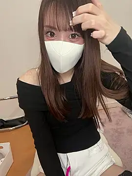 Snapshot of momo_mm chatting on May 2026 03:01:02 AM momo mm online show from May 2026 03:01:02 AM