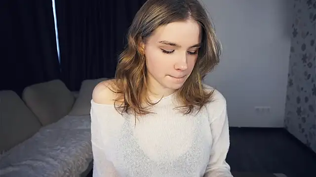 EarthaStinett online show from February 2026 11:46:02 AM