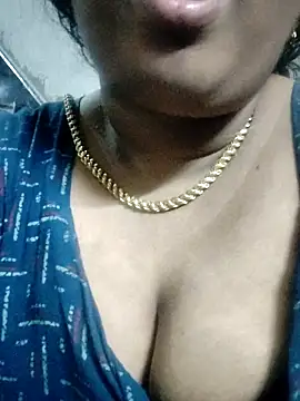Snapshot of Tamil_Devasri chatting on April 2026 01:42:02 PM Tamil Devasri online show from April 2026 01:42:02 PM