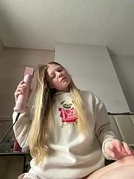 Paige love online show from March 2026 10:41:01 AM