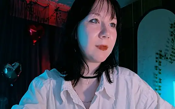 Snapshot of marty_bree chatting on April 2026 07:58:01 PM marty bree online show from April 2026 07:58:01 PM