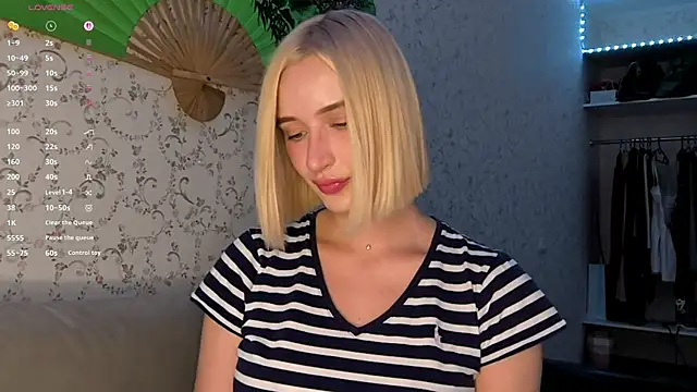 DeliciaBagnoli online show from July 2026 06:35:01 PM