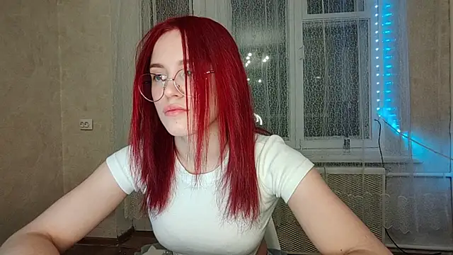 CalandraRolon online show from February 2026 05:45:02 PM