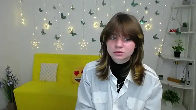 Snapshot of AnnaWest_ chatting on February 2026 06:25:02 AM AnnaWest online show from February 2026 06:25:02 AM