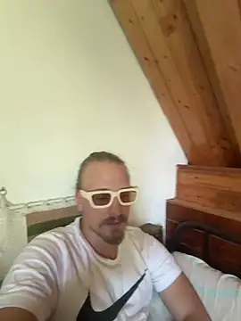 Snapshot of Faszos444444 chatting on August 2026 11:52:01 AM Faszos444444 online show from August 2026 11:52:01 AM