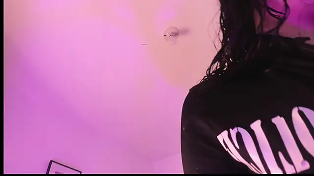 Snapshot of im_tiffany_ chatting on February 2026 04:16:02 AM im tiffany online show from February 2026 04:16:02 AM