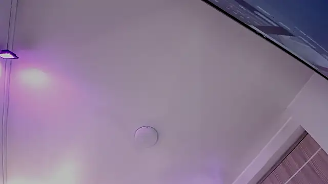 MOLY KILLER online show from February 2026 08:03:02 PM