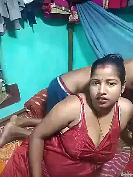Snapshot of Your_deshibhabi25years chatting on May 2026 09:57:02 PM Your deshibhabi25years online show from May 2026 09:57:02 PM