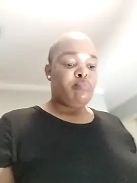 NAUGHTYSQUIRTER21 online show from February 2026 07:17:02 PM