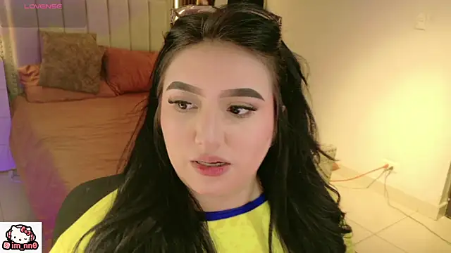 ninna sweet online show from May 2026 02:02:01 PM