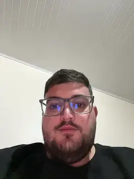 Snapshot of Jmlbsuchi chatting on February 2026 03:13:02 AM Jmlbsuchi online show from February 2026 03:13:02 AM