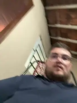 Snapshot of Jmlbsuchi chatting on February 2026 05:37:02 AM Jmlbsuchi online show from February 2026 05:37:02 AM