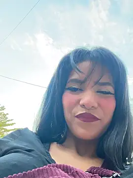 Snapshot of Kitty_Wild_19 chatting on July 2026 11:03:01 PM Kitty Wild 19 online show from July 2026 11:03:01 PM