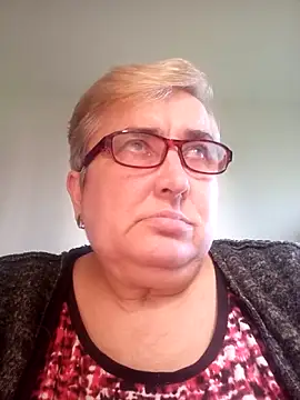 Snapshot of SusanStar874 chatting on June 2026 03:36:02 PM SusanStar874 online show from June 2026 03:36:02 PM