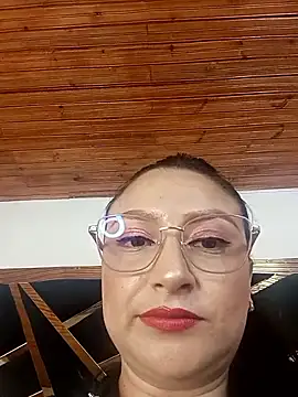 AngieLafourcade online show from February 2026 09:00:02 PM