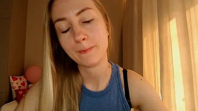 BluueSilk online show from March 2025 09:15:02 AM