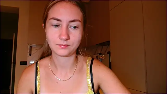 BluueSilk online show from November 2025 05:40:01 AM