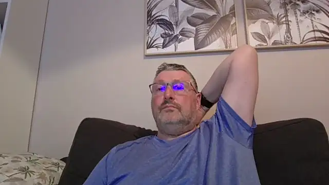 doudou310 online show from March 2026 05:55:02 AM