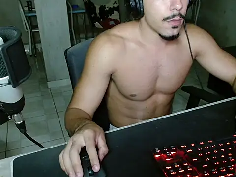 Snapshot of menoquarenta chatting on April 2026 11:29:02 PM menoquarenta online show from April 2026 11:29:02 PM