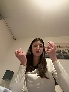 shyhabibi online show from February 2026 07:03:02 PM