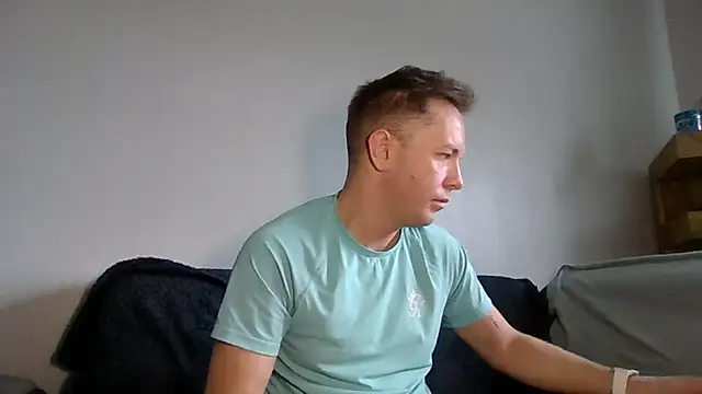 verscub6969 online show from April 2026 06:28:01 AM