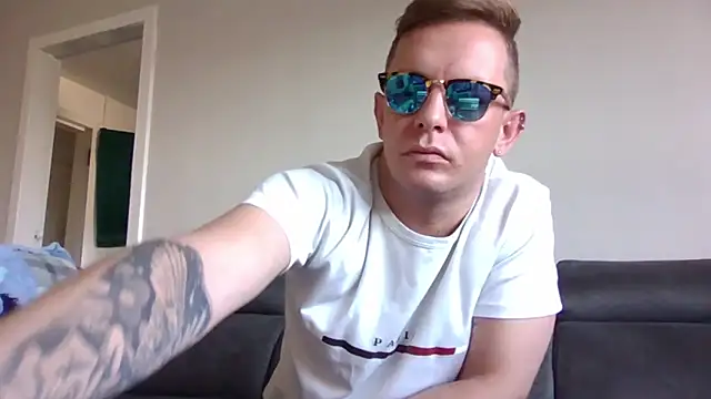 verscub6969 online show from July 2026 06:43:02 PM