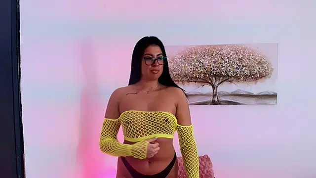 Snapshot of MissyScarlet chatting on February 2026 05:26:01 AM MissyScarlet online show from February 2026 05:26:01 AM