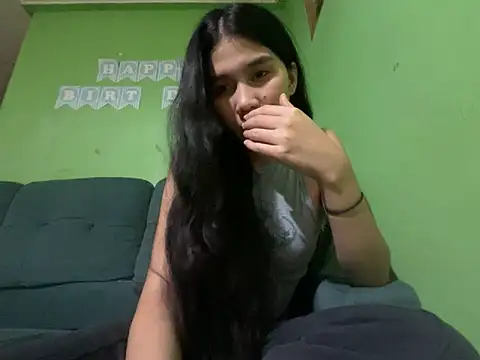 Sweetiebabe25 online show from February 2026 04:03:02 PM