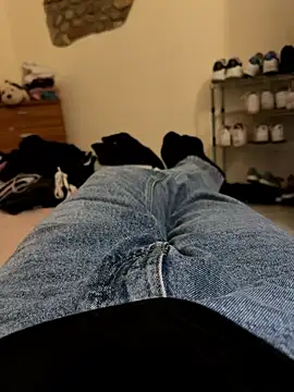 Snapshot of MarkoCum93 chatting on February 2026 04:52:02 PM MarkoCum93 online show from February 2026 04:52:02 PM