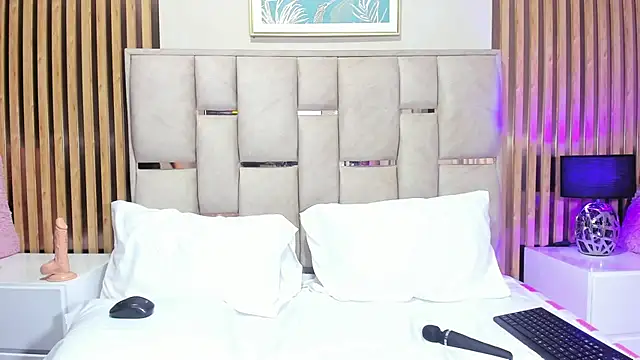 emma evanss   online show from March 2026 11:46:02 AM