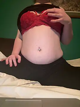 Snapshot of sweetandspicy2026 chatting on February 2026 11:50:02 PM sweetandspicy2026 online show from February 2026 11:50:02 PM