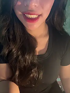 Snapshot of QuynhAnh_2k1 chatting on February 2026 09:47:02 AM QuynhAnh 2k1 online show from February 2026 09:47:02 AM