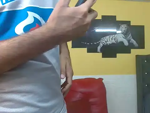 Snapshot of chacorta_ chatting on April 2026 01:41:02 PM chacorta online show from April 2026 01:41:02 PM