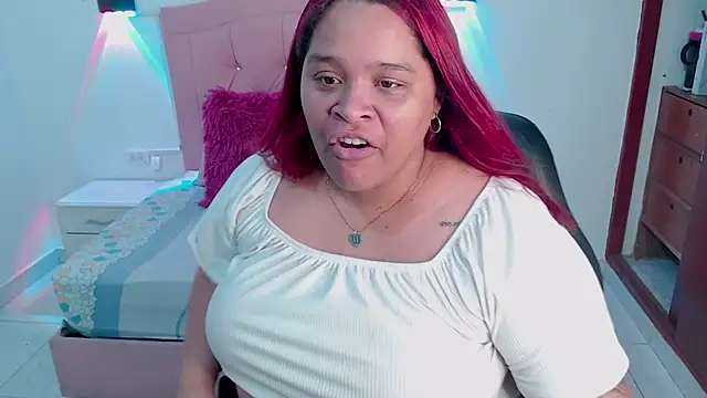 Snapshot of NathaliaMayson chatting on July 2026 08:18:02 AM NathaliaMayson online show from July 2026 08:18:02 AM