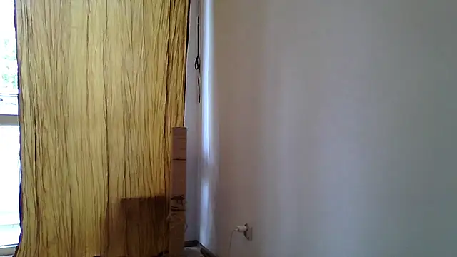 Snapshot of JuliaLovely chatting on July 2026 02:02:01 PM JuliaLovely online show from July 2026 02:02:01 PM